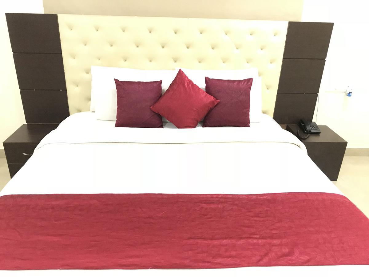 היידראבד Ankitha Stay Inn מראה חיצוני תמונה